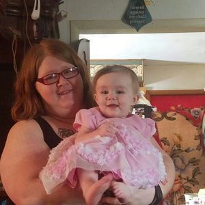 Meet your Posher, Traci